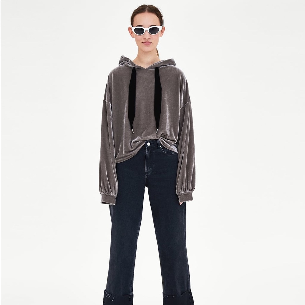 ZARA | Velvet sweatshirt